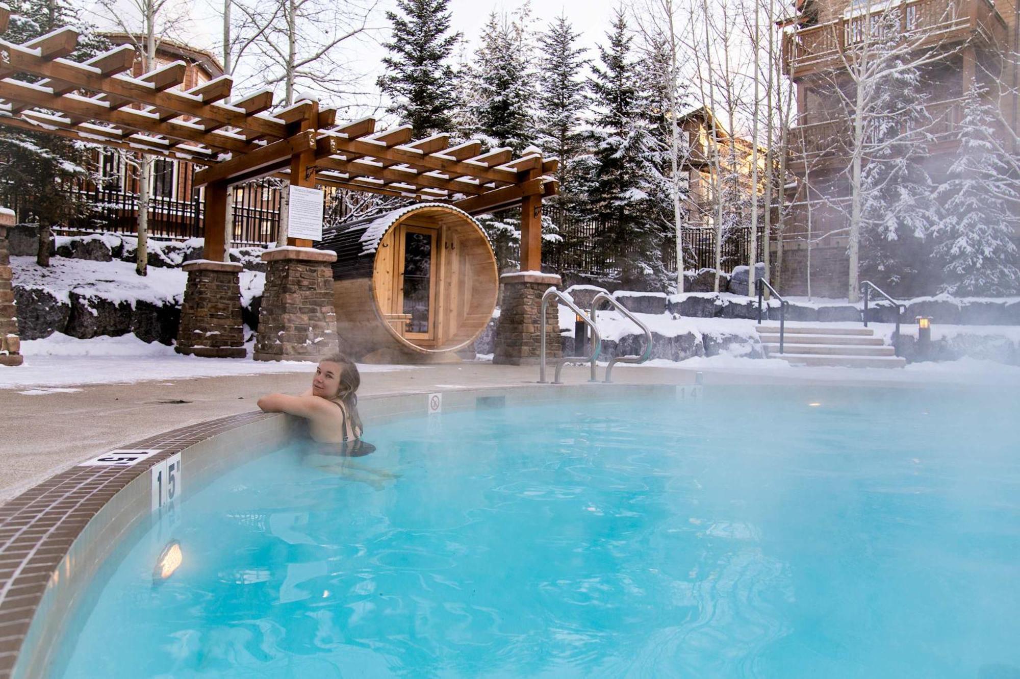 The Raven Suite At Stoneridge Mountain Resort Canmore Eksteriør bilde